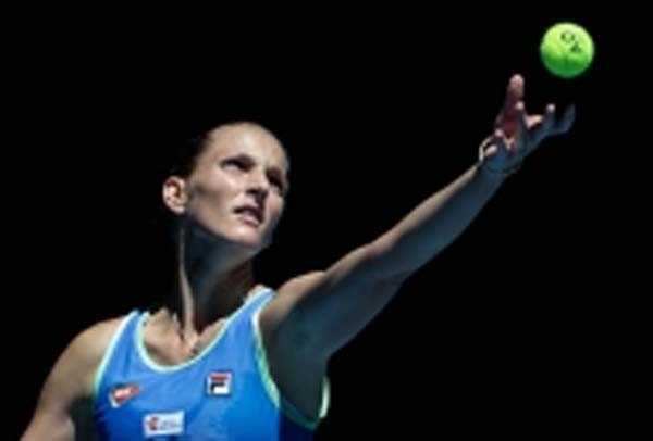 अमेरिका ओपन : टॉप सीड प्लिस्कोवा बाहर, ओसाका और क्वितोवा जीतीं